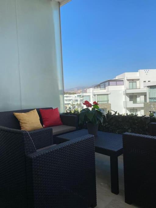 Appartement De Luxe ,Piscine,Parking,Terrasse Agadir Exterior foto